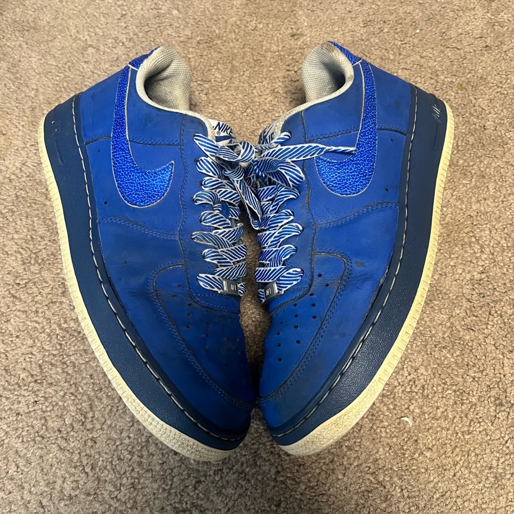 Beater rare blue Air Force 1s
